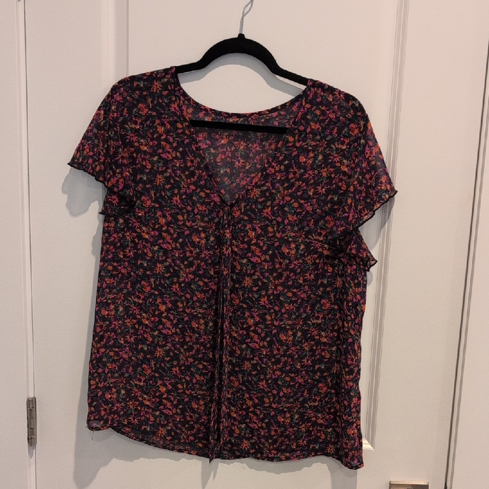 Elegant Floral Print Blouse